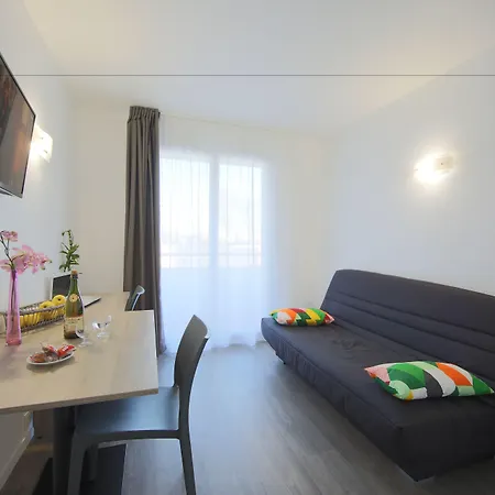 Comfort Metropole מלון דירות טולוז