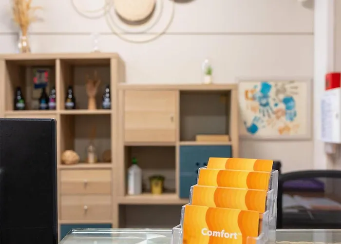 Comfort Metropole Отель