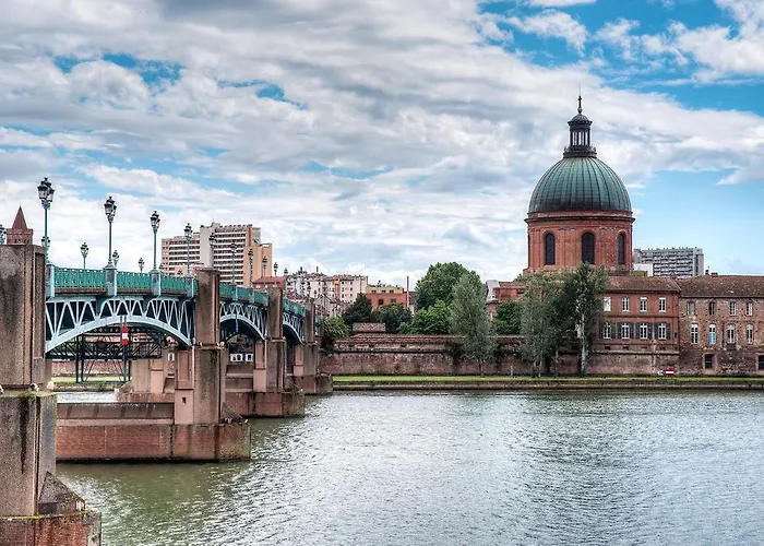 Comfort Metropole Отель