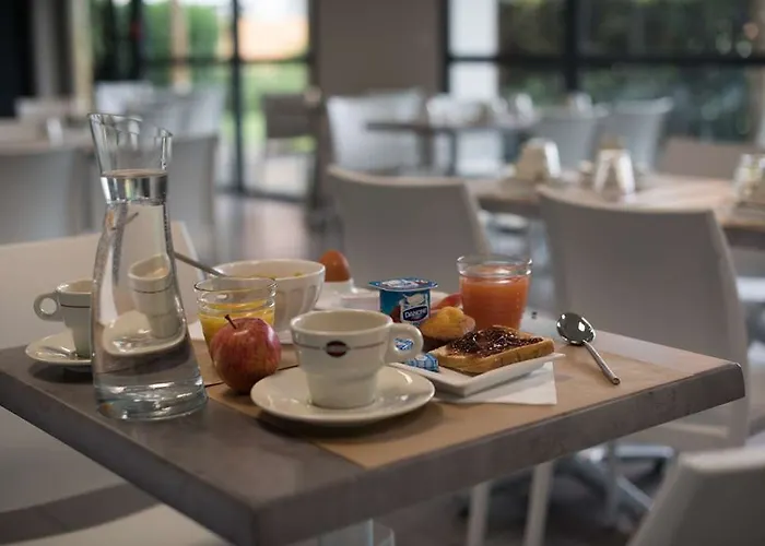 Отель Comfort Metropole