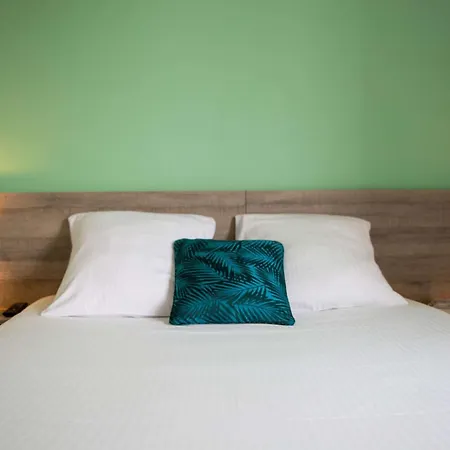 Comfort Metropole Hotel 3*