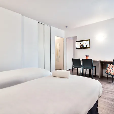 Comfort Metropole 3*