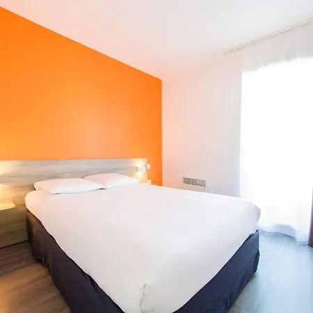 Hotel Zenitude Hôtel-résidences Métropole 3*