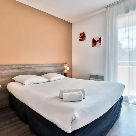 Zenitude Hôtel-résidences Métropole 3*