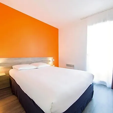 Comfort Metropole 3*