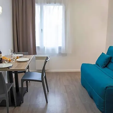 Comfort Metropole Ξενοδοχείο με διαμερίσματα