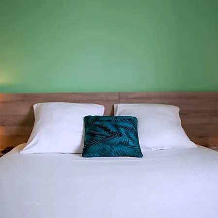 Comfort Metropole 3*