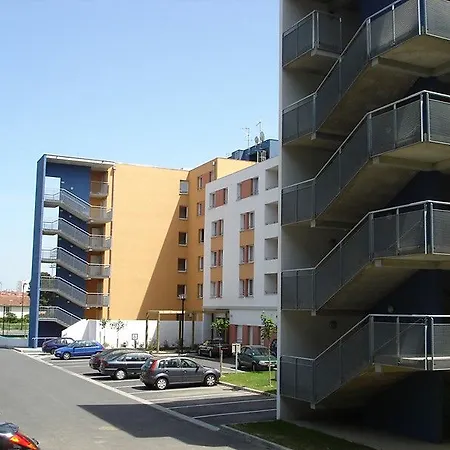 Comfort Metropole Ξενοδοχείο με διαμερίσματα