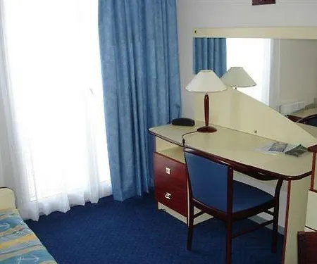 Comfort Metropole Ξενοδοχείο