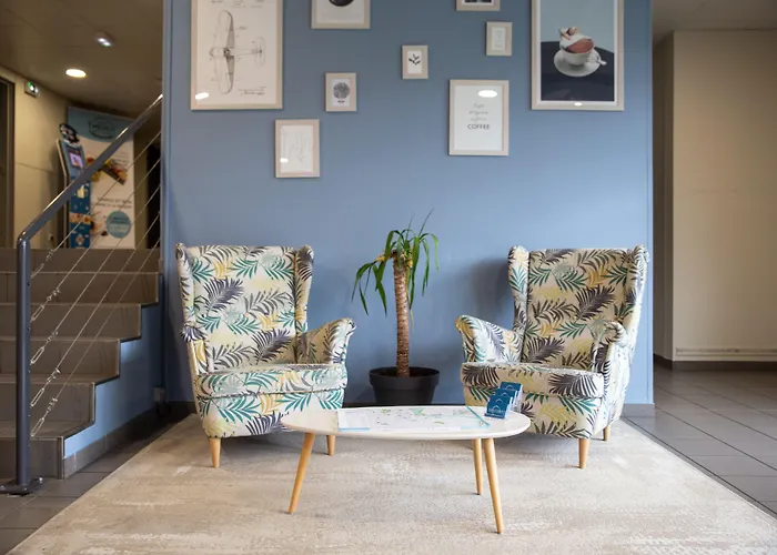 Hotel Zenitude Hôtel-résidences Métropole