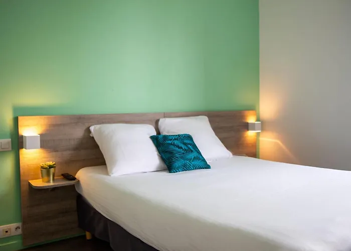 Comfort Metropole 3*