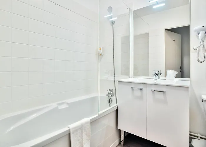 Zenitude Hôtel-résidences Métropole 3* Toulouse