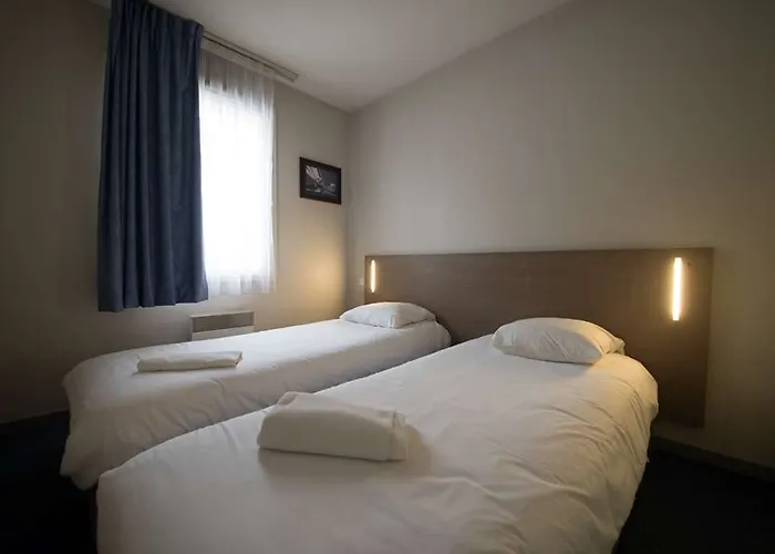 Hotel Zenitude Hôtel-résidences Métropole 3*