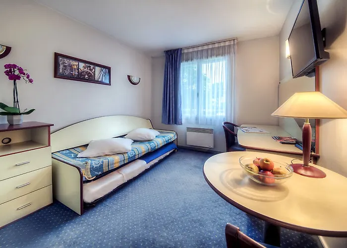 Comfort Metropole فندق