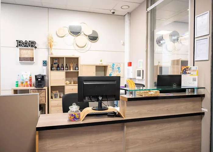 酒店 Comfort Metropole 3*